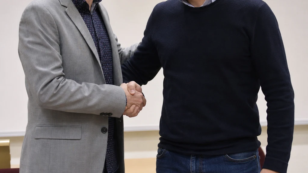 Javier Sánchez Serna y Víctor Egío, dirigentes de Podemos en la Región de Murcia, en una f