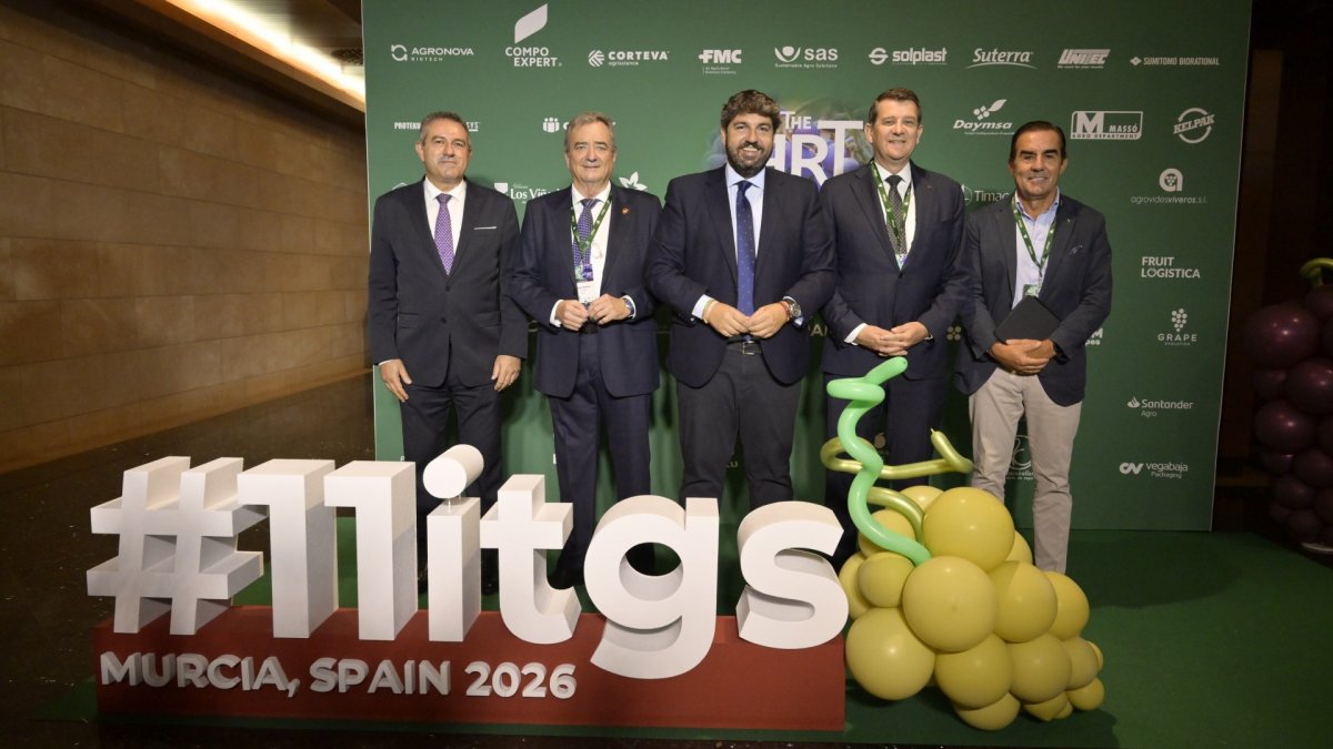 Apertura del simposio de uva de mesa en Murcia. Imagen difundida por Onda Regional.
