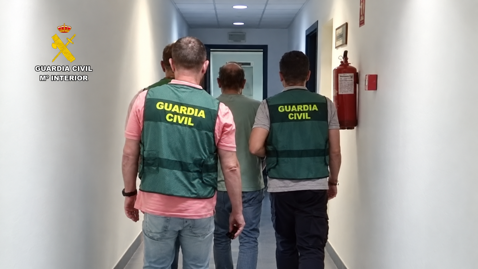 Imagen de la Guardia Civil difundida con la información de la operación Aviray