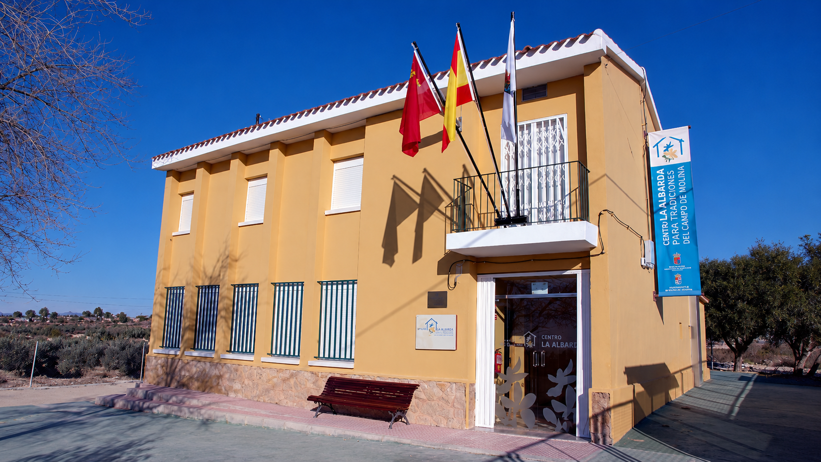 Centro La Albarda de Molina de Segura. Fotografía de archivo con encuadre ampliado a 16:9.