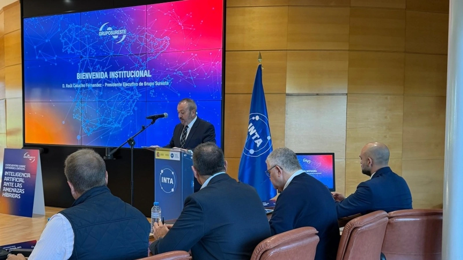 Raúl Colucho, presidente de Grupo Sureste, interviene en el encuentro sobre entidades críticas del INTA