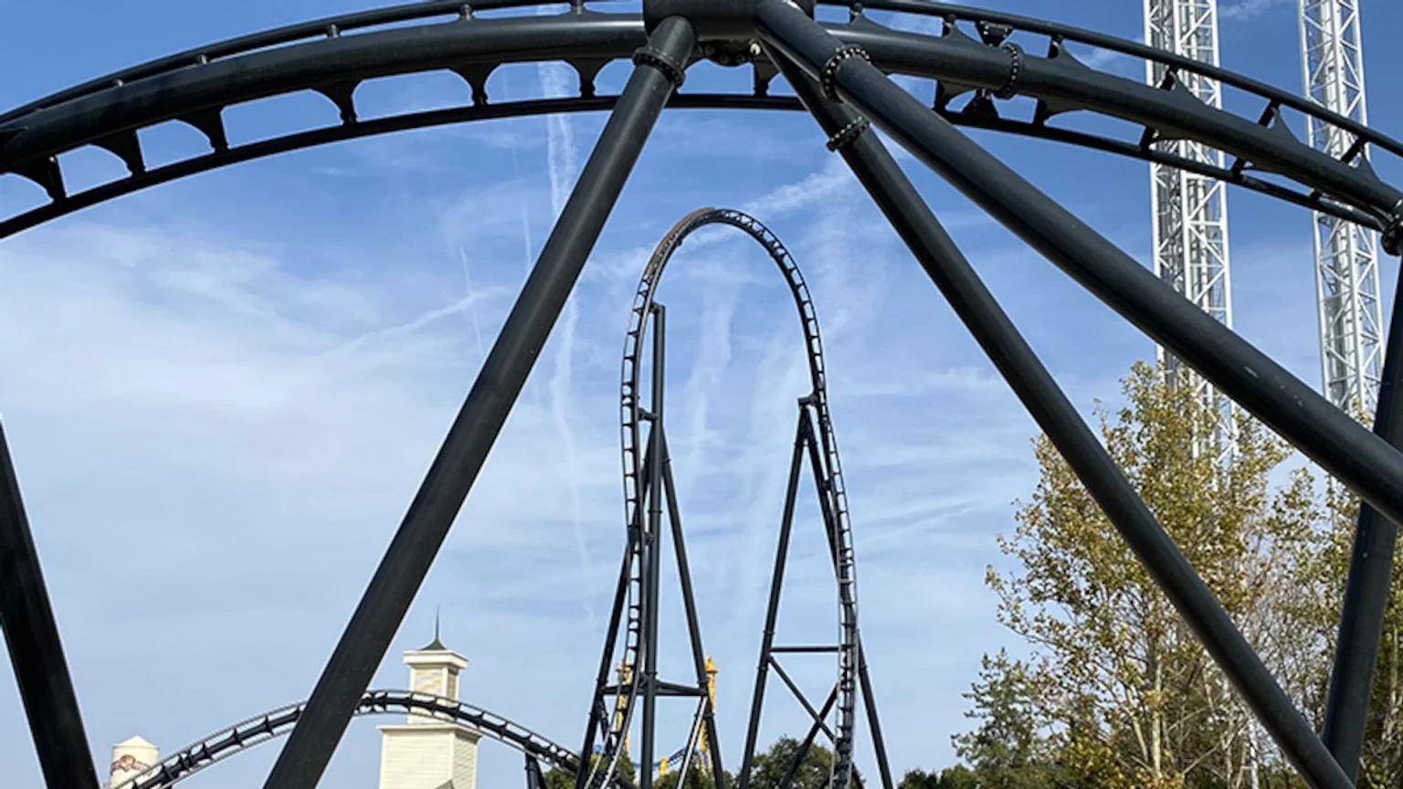Montaña rusa Batman Gotham City Escape en Parque Warner Madrid