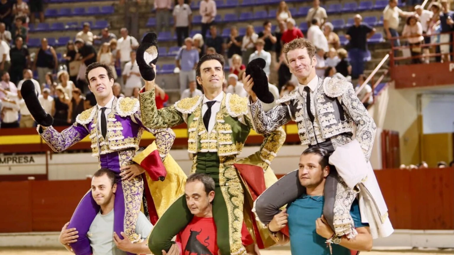 Torero durante la corrida de las fiestas de Abarán
