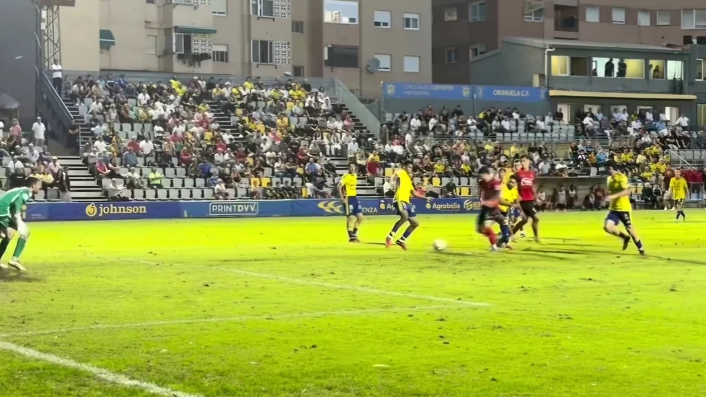 El Cieza venció 0-4 al Orihuela en Los Arcos.