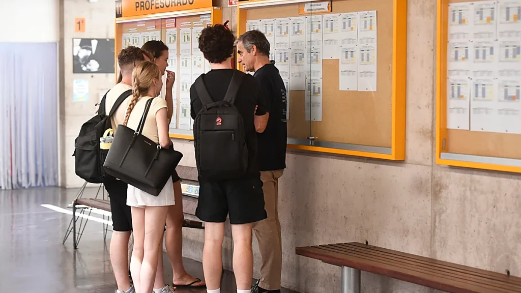 Alumnos en el primer día de clase de este curso en el campus de Espinardo de la UMU. Javie