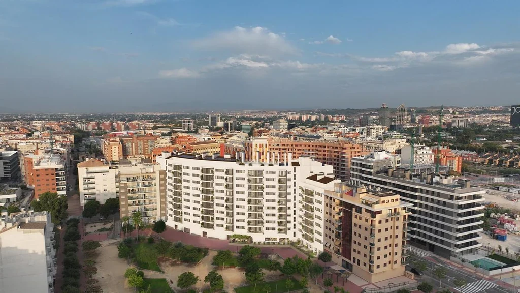 Edificios de nueva construcción en la zona norte de Murcia.