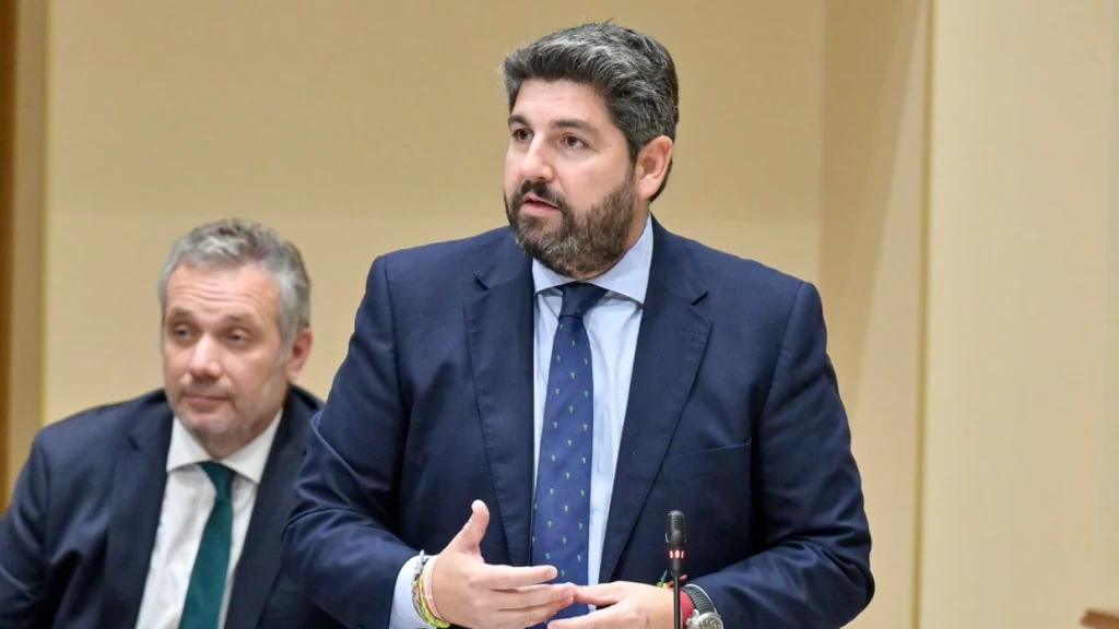 Fernando López Miras interviene en el Pleno de la Asamblea Regional